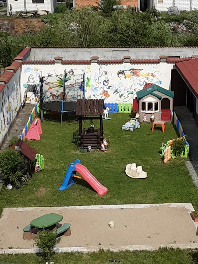 Târgu Jiu Pensiunea Giovani מראה חיצוני תמונה